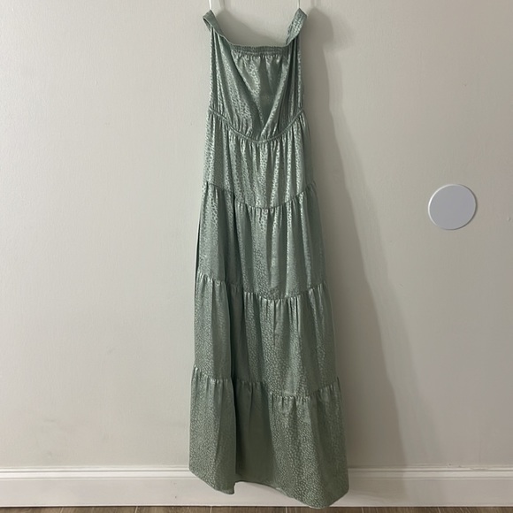 Women’s Strapless Maxi Dress - Picture 4 of 4